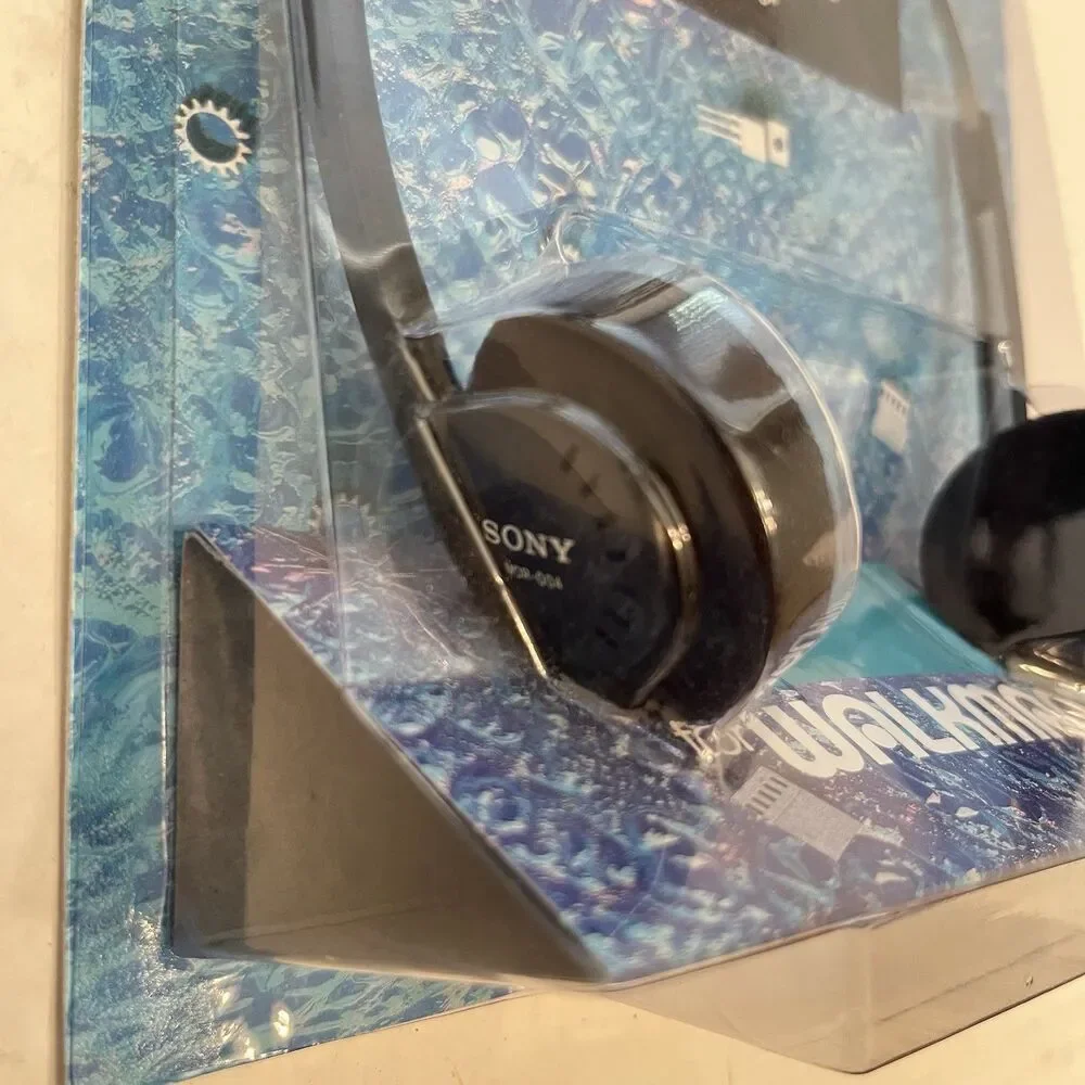 Sony Walkman Stereo Headphones MDR-004L NEW